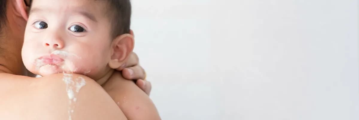 Jak zapobiec ulewaniu przez nos u niemowląt: skuteczne porady i techniki