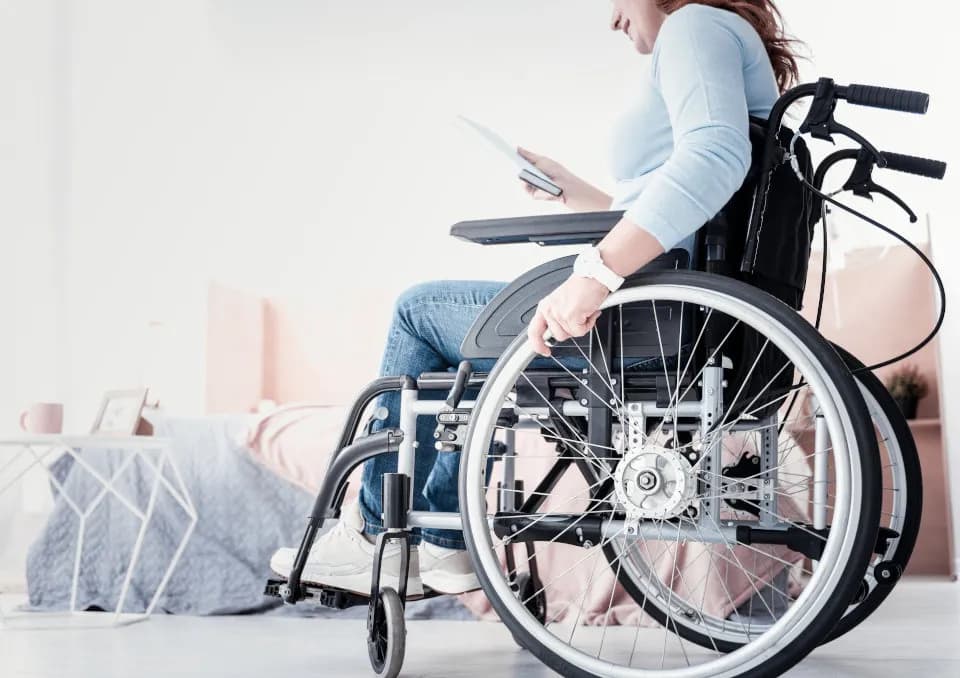 Czy dodatkowy urlop dla osoby niepełnosprawnej liczy się proporcjonalnie? Wyjaśniamy zasady